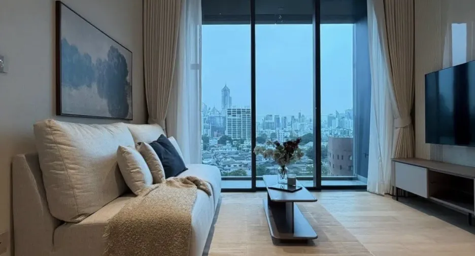 For rent 1 bed condo in Sathon, Bangkok
