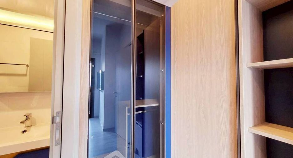 Condo en alquiler y en venta de 1 habitaciones en Watthana, Bangkok