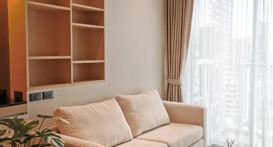 For rent 2 bedrooms condo in Khlong Toei, Bangkok
