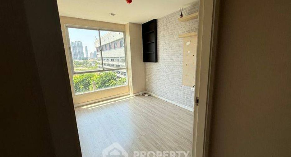 À vendre 2 chambres condo à Khlong Toei, Bangkok