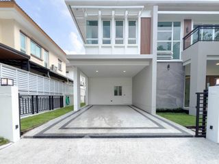 Haus zum Kauf mit 3 Zimmer in Taling Chan, Bangkok