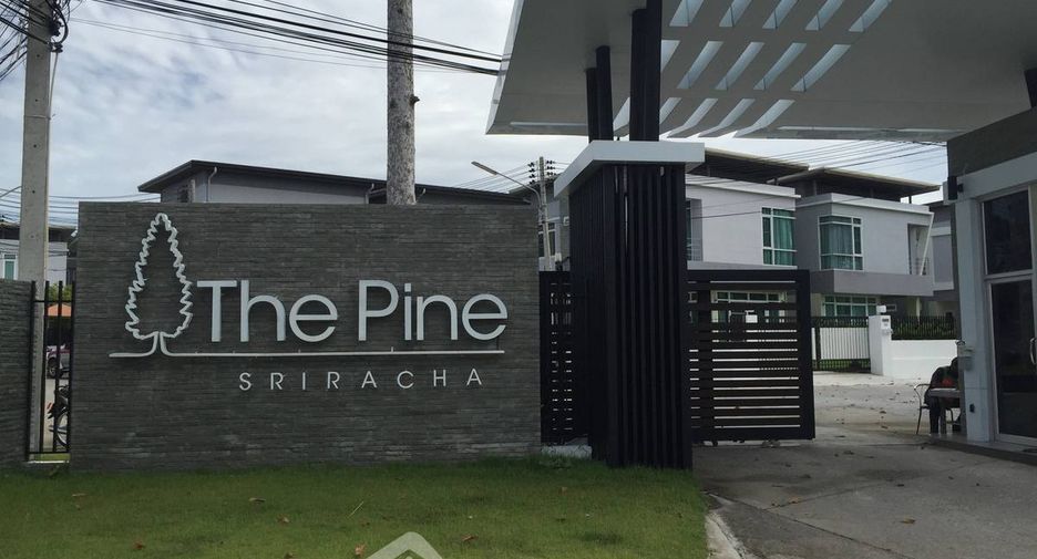 For sale 3 bedrooms condo in Si Racha, Chonburi