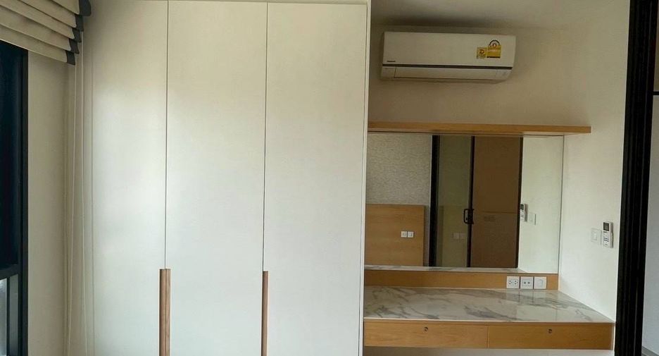 For sale 1 bed condo in Watthana, Bangkok