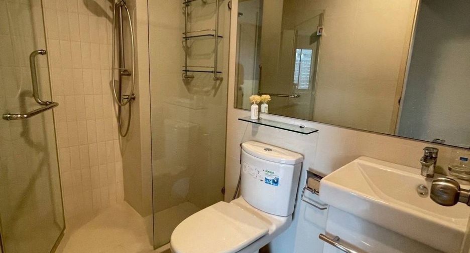 For sale 1 bed condo in Watthana, Bangkok