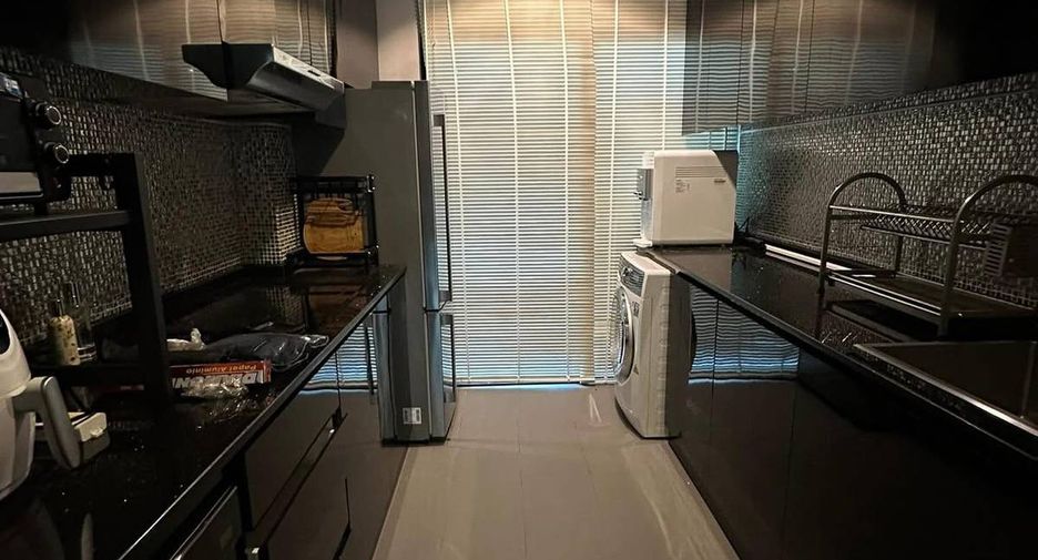 For rent and for sale 5 bedrooms house in Prawet, Bangkok