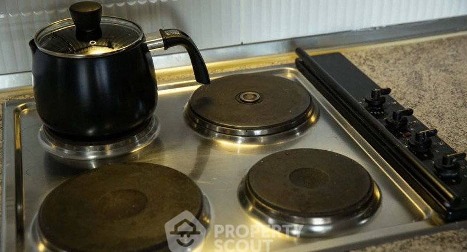 For sale 2 bedrooms condo in Suan Luang, Bangkok