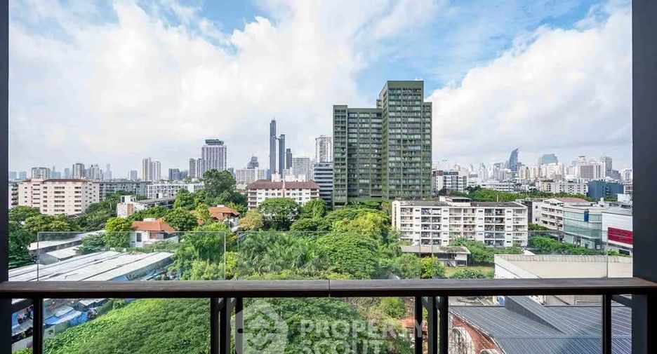 For rent and for sale 1 bed condo in Watthana, Bangkok