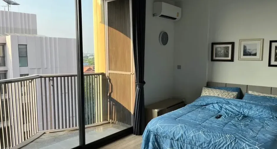 For sale 1 bed condo in Suan Luang, Bangkok