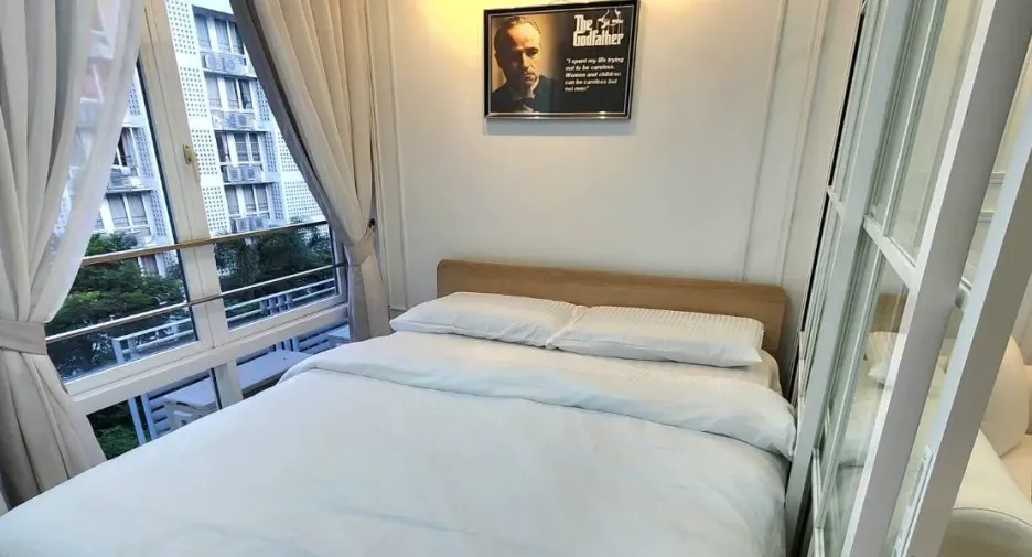For rent studio condo in Huai Khwang, Bangkok