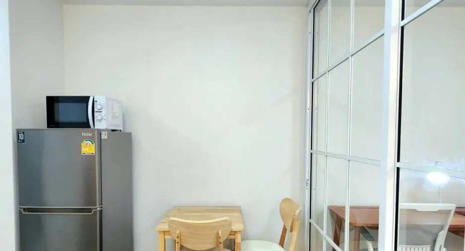 For rent studio condo in Huai Khwang, Bangkok