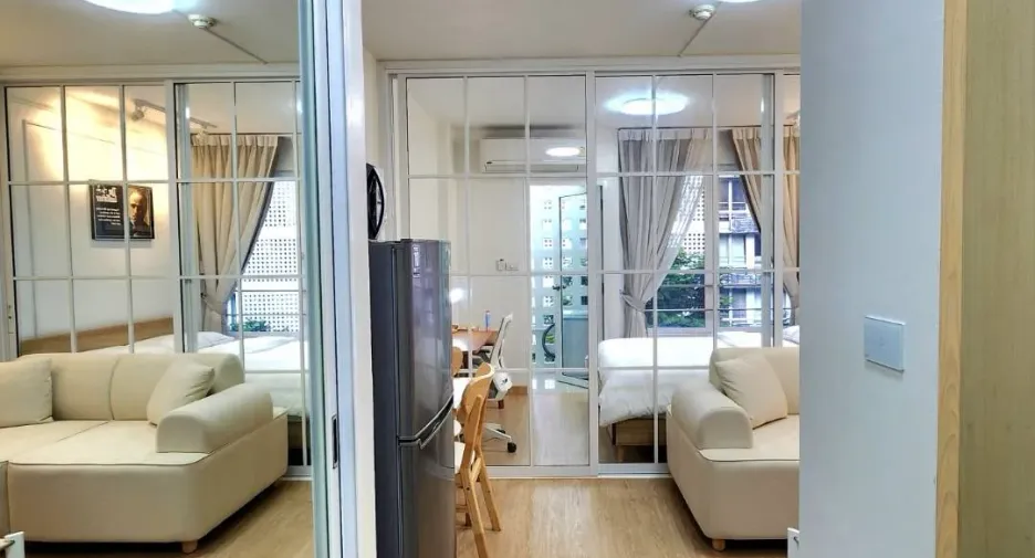 For rent studio condo in Huai Khwang, Bangkok