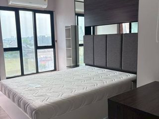 Wohnung zum Kauf mit Studio in Huai Khwang, Bangkok