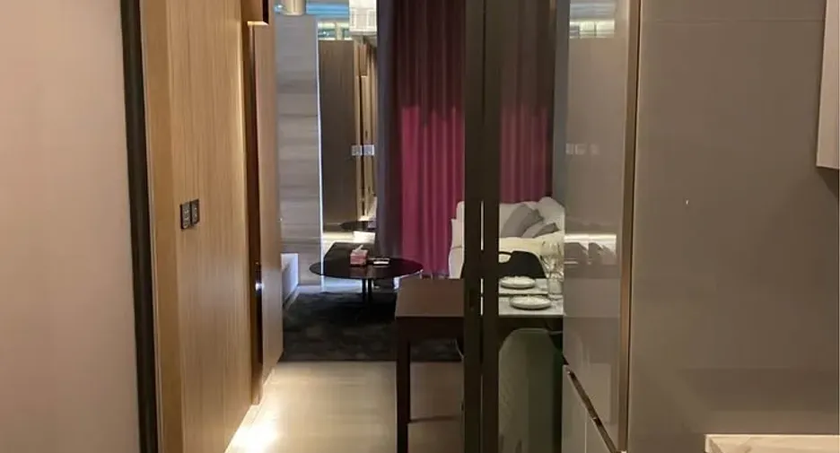 For sale 1 bed condo in Watthana, Bangkok