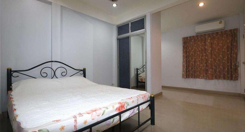 Casa en alquiler de 3 habitaciones en Saraphi, Chiang Mai