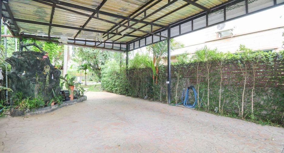 Casa en alquiler de 2 habitaciones en San Kamphaeng, Chiang Mai