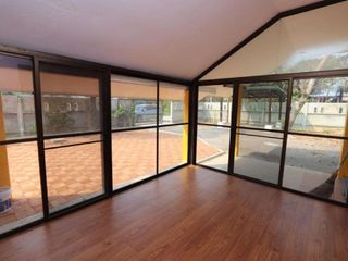 Casa en alquiler de 3 habitaciones en San Kamphaeng, Chiang Mai
