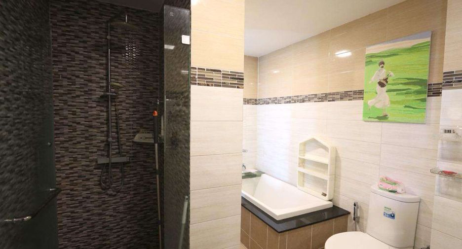 Condo en alquiler de 2 habitaciones en Mueang Chiang Mai, Chiang Mai