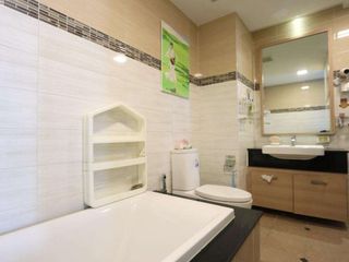 Condo en alquiler de 2 habitaciones en Mueang Chiang Mai, Chiang Mai