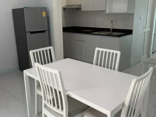 出租 2 卧室 独立屋 在 Thon Buri, 曼谷