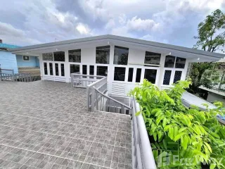 For rent 5 bedrooms house in Chatuchak, Bangkok