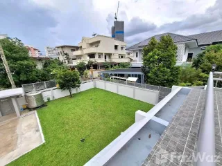 For rent 5 bedrooms house in Chatuchak, Bangkok