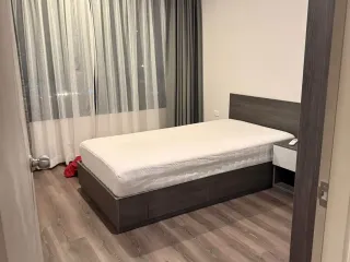 For rent 2 bedrooms condo in Huai Khwang, Bangkok