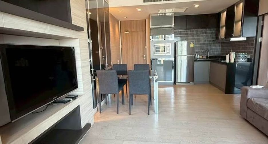 For rent 1 bed condo in Watthana, Bangkok