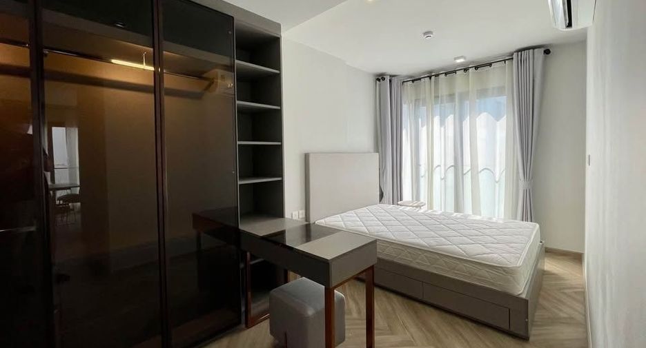 For rent 2 ベッドルーム condo in Watthana, Bangkok
