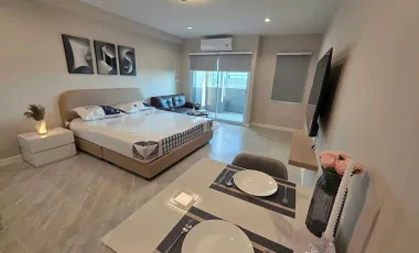 À vendre studio condo à Saraphi, Chiang Mai