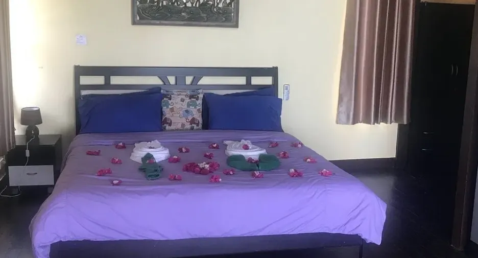 For sale 22 bedrooms hotel in Ko Lanta, Krabi