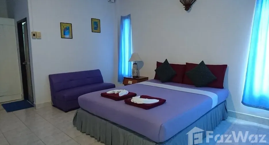 For sale 22 bedrooms hotel in Ko Lanta, Krabi