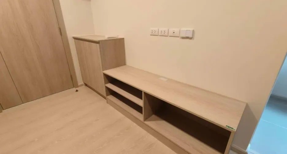 For rent 1 bed condo in Bangkok Noi, Bangkok