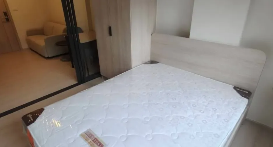 For rent 1 bed condo in Bangkok Noi, Bangkok