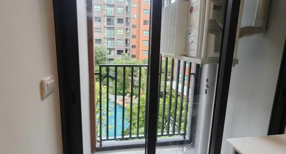 For rent 1 bed condo in Bangkok Noi, Bangkok