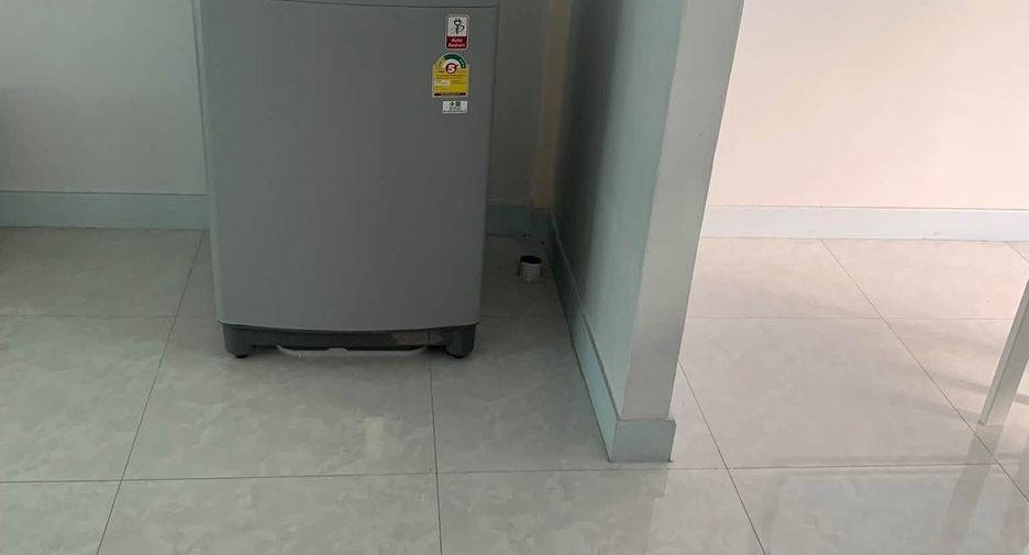 出租 2 卧室 独立屋 在 Thon Buri, 曼谷