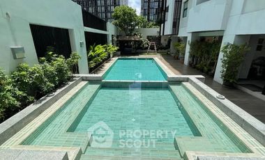 À louer 2 chambres appartement à Watthana, Bangkok