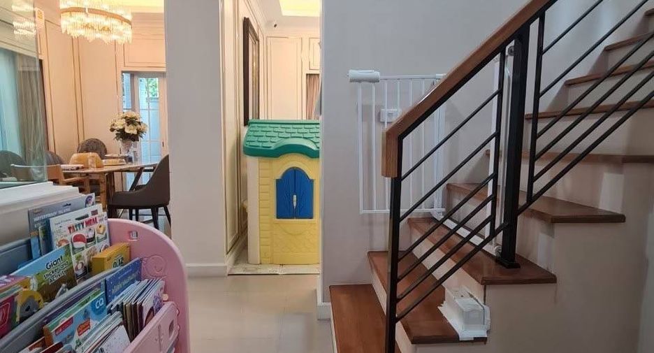 Casa en alquiler de 5 habitaciones en Chom Thong, Bangkok