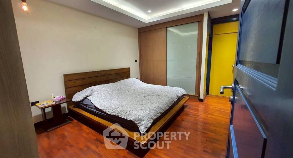 For rent 1 Beds condo in Thon Buri, Bangkok
