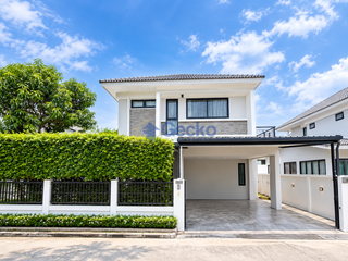 For rent 4 bedrooms house in Bang Lamung, Chonburi