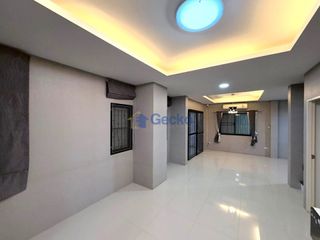 For rent 4 bedrooms house in Bang Lamung, Chonburi