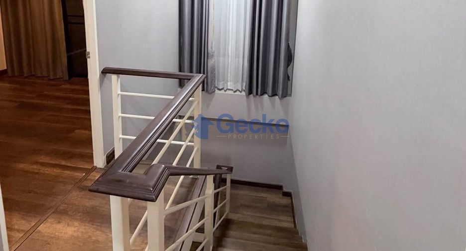 For rent 4 bedrooms house in Bang Lamung, Chonburi
