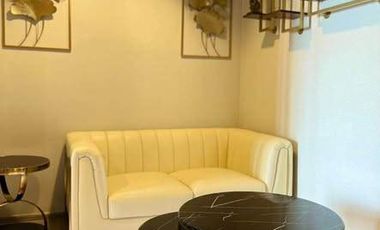 Condo en alquiler de 1 habitaciones en Huai Khwang, Bangkok