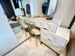 Condo en alquiler de 1 habitaciones en Huai Khwang, Bangkok
