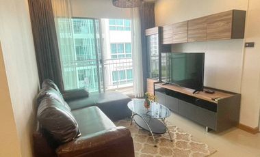 For rent 2 bedrooms condo in Huai Khwang, Bangkok