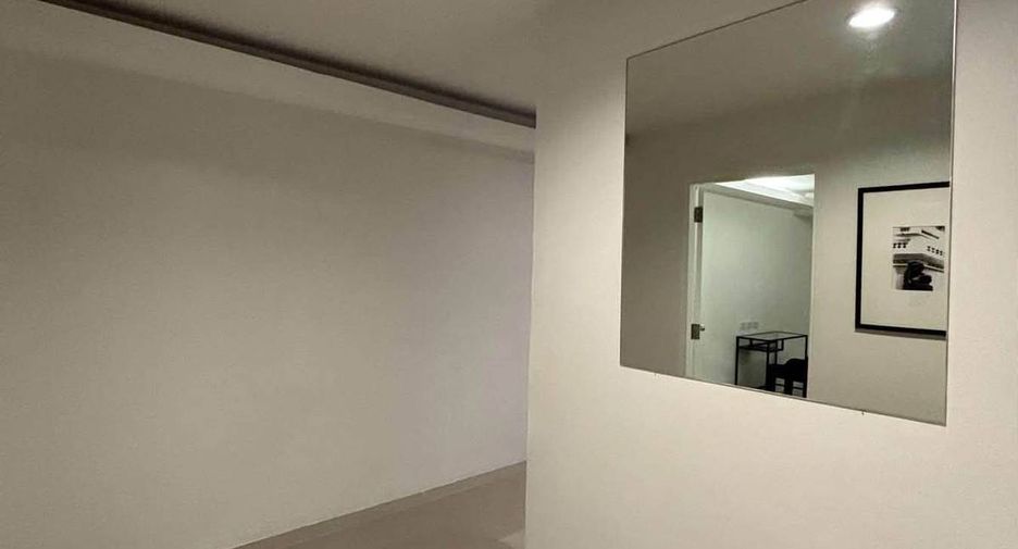 Wohnung zur Miete mit 2 Zimmer in Khlong Toei, Bangkok