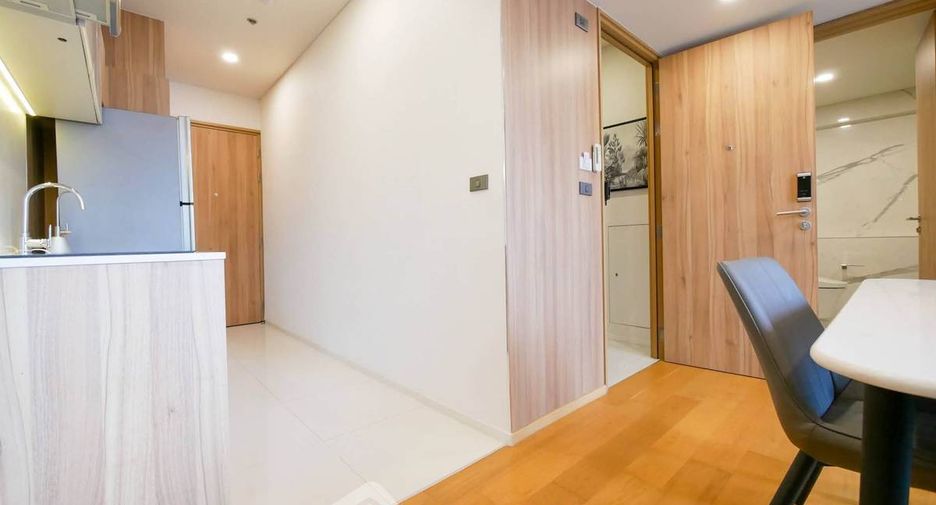 À louer 1 chambre condo à Watthana, Bangkok