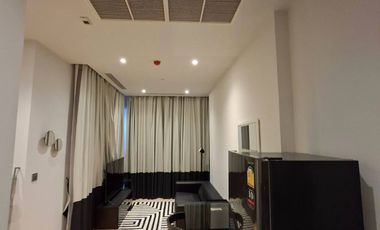 For rent 1 bed condo in Huai Khwang, Bangkok