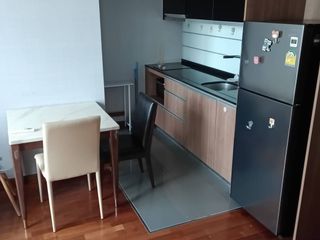 À louer 2 chambres condo à Pathum Wan, Bangkok