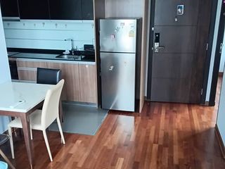 À louer 2 chambres condo à Pathum Wan, Bangkok