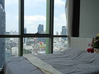 À louer 2 chambres condo à Pathum Wan, Bangkok